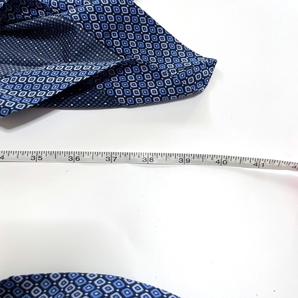 Banana Republic Blue Dotted Handkerchief Hem Dress Sz 4P - Picture 6 of 12